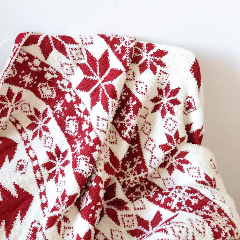 Red Christmas Throw Blanket for Couch, Fluffy Cozy Soft Blanket, Xmas Throw Blanket for Bed Sofa and Gift (50" X 60", Red Reindeer)
