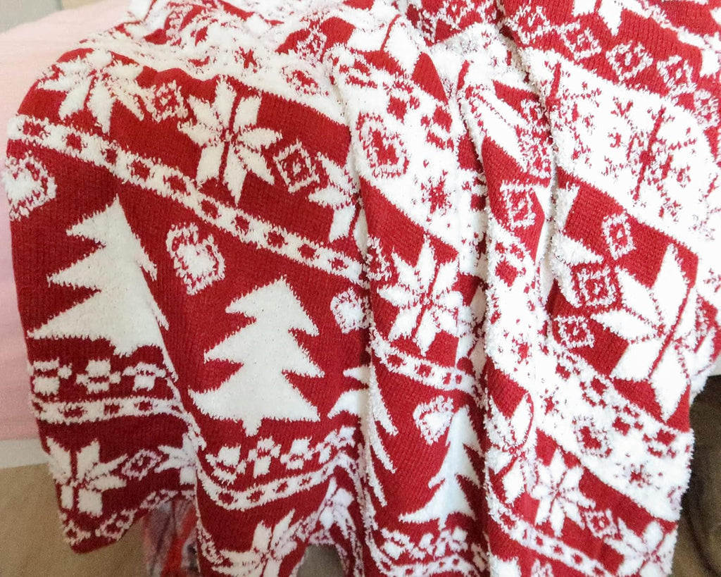 Red Christmas Throw Blanket for Couch, Fluffy Cozy Soft Blanket, Xmas Throw Blanket for Bed Sofa and Gift (50" X 60", Red Reindeer)