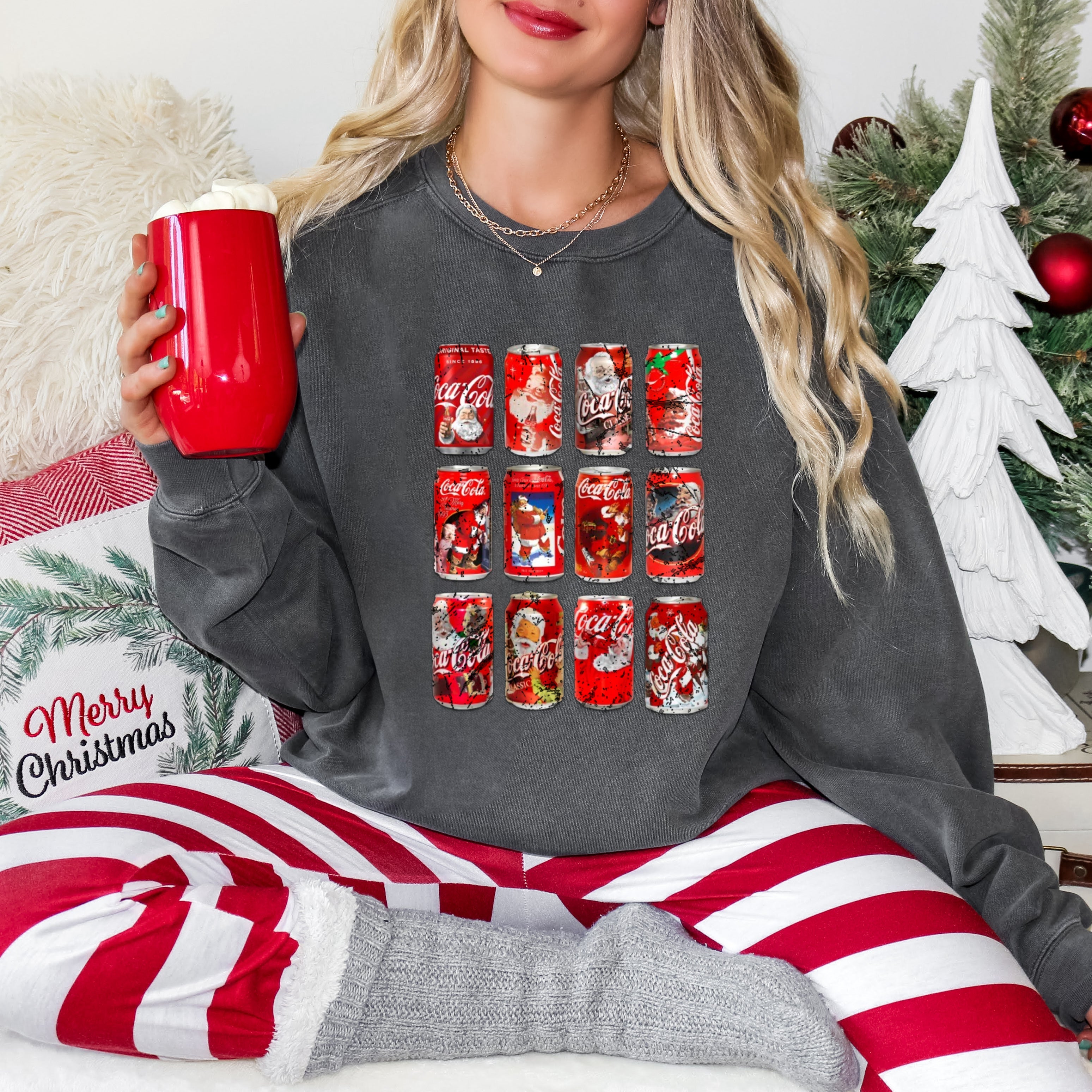 Vintage Coca Cola Christmas Cans
